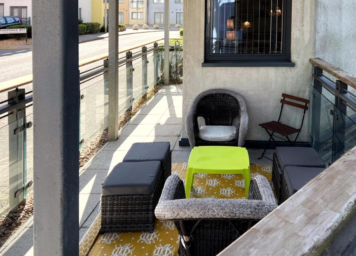 Apartament Retro Seaside Apt With Patio Swansea Zewnętrze zdjęcie