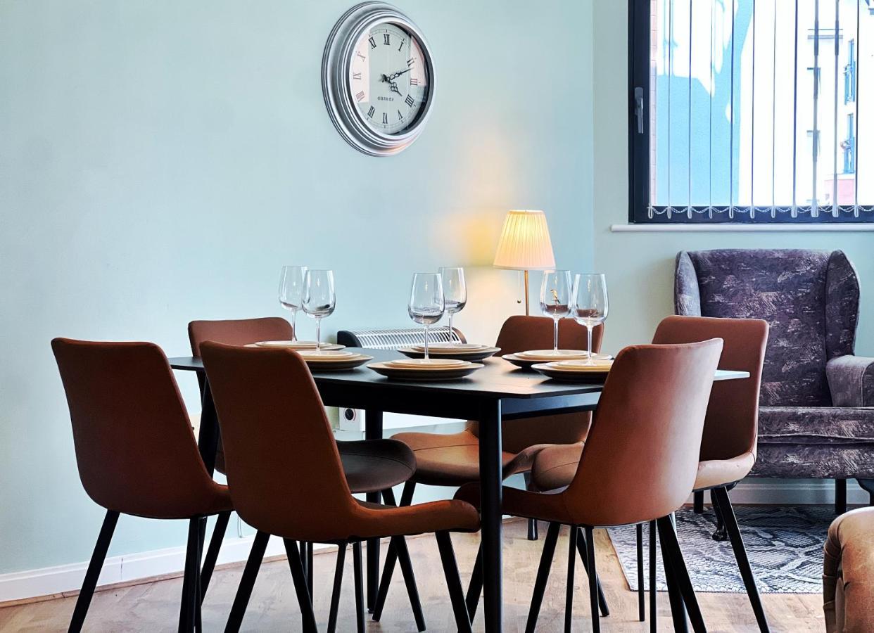 Apartament Retro Seaside Apt With Patio Swansea Zewnętrze zdjęcie